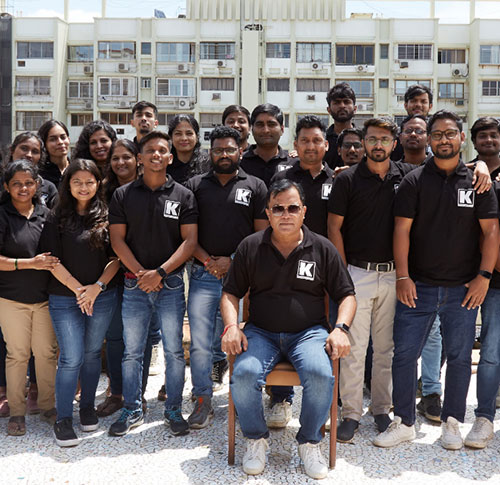 Career with us | Jobs in Mumbai - Kwebmaker Digital